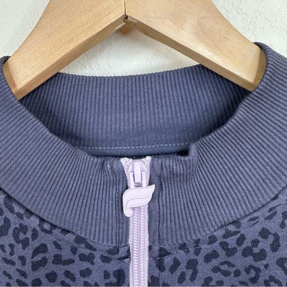 FABLETICS Grey Purple Leapord Forever Fleece 1/2 Zip Sweatshirt Women's Size XXL - Picture 6 of 15